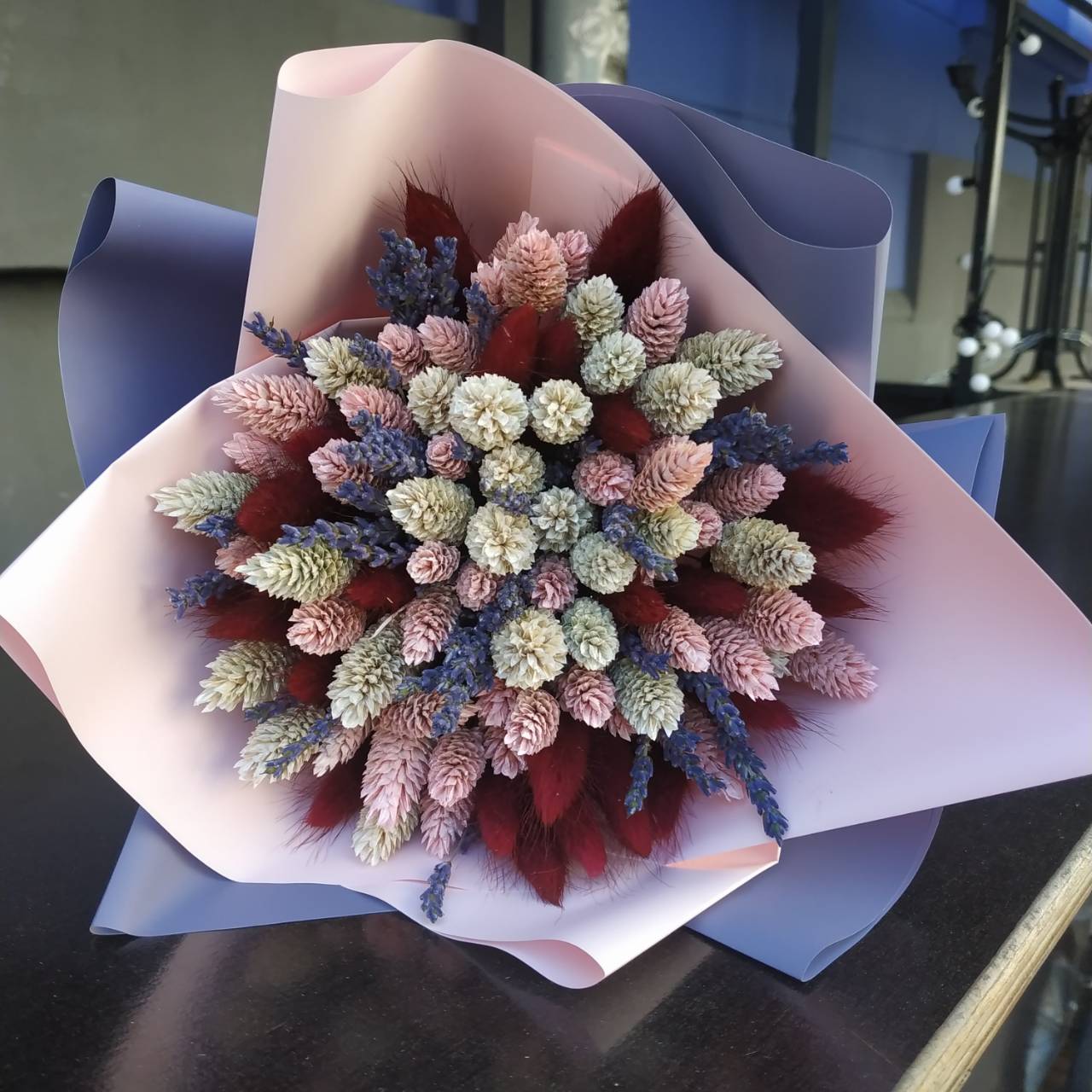 Букет из лаванды и фалариса